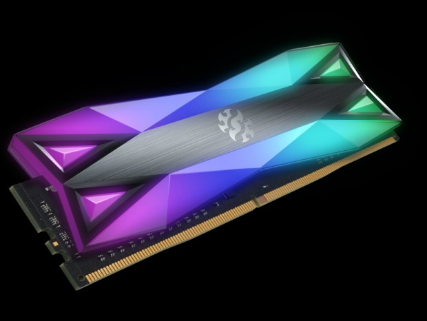 ダイヤモンドカットの大型イルミ搭載、ADATA「XPG SPECTRIX D60G DDR4」