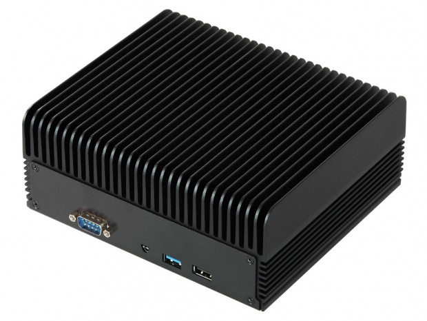 Whiskey Lake-U搭載のファンレス小型デスクトップPC、ASRock「iBOX-8365U」