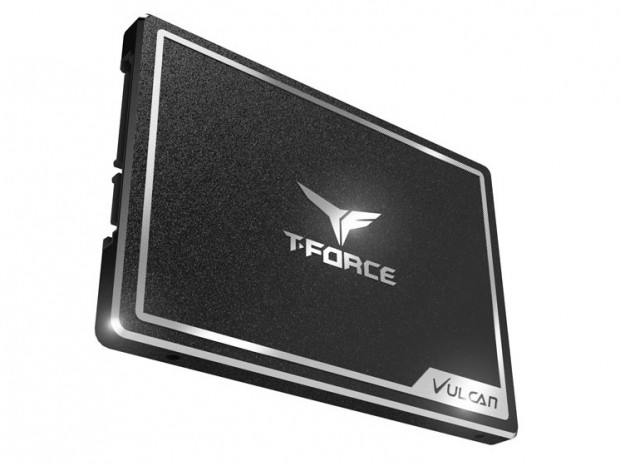 3D NANDフラッシュ採用の高速SATA3.0 SSD、Team「VULCAN SSD」シリーズ