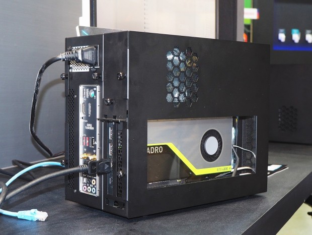 Compact_Workstation_1024x768j