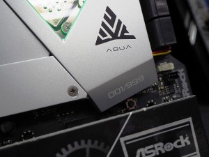 X570_AQUA_1024x768f