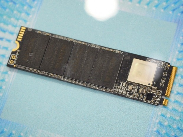 comp_2019_0530_02_Asrock_1024x768_05