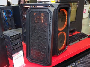 comp_2019_0603_03_enermax_1024x768_06