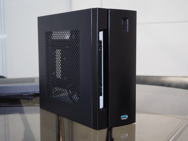 COMPUTEX：極スリムから光学ドライブ対応まで。形を変えるSilverStone