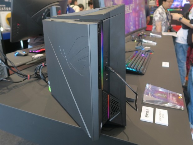 asus_rog190614_1024x768s