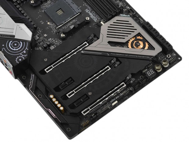 ASRock X570 Taichi マザーボード 動作未確認 第3世代Ryzenの魅力を引き出す新ハイエンドマザー、ASRock「X570