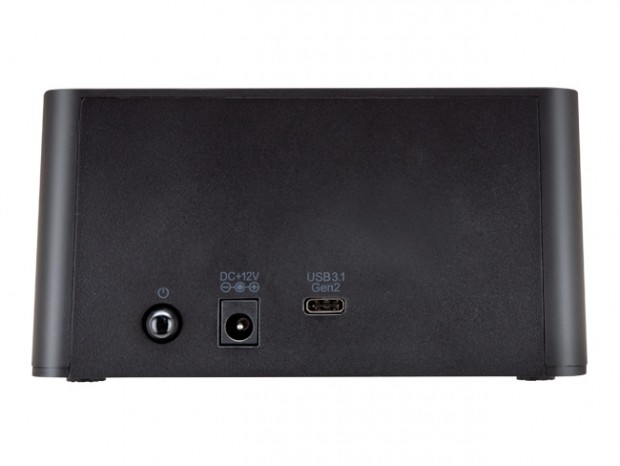 センチュリー、USB3.1 Gen.2 Type-C対応の「裸族のお立ち台」近日発売