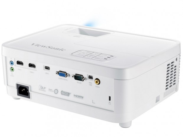 最大300インチ投影に対応するゲーマー向け単焦点プロジェクター 