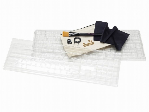 この夏、キーボードの徹底清掃。ダイヤテックからキーボード掃除の七つ道具が発売