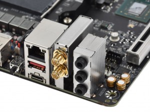 X570IAPW_10_1024x768
