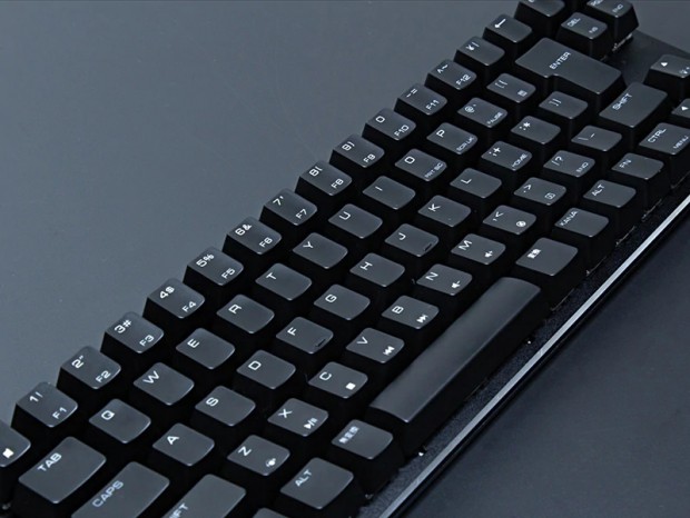 Gateron青軸採用コンパクト日本語73キーボードが上海問屋から