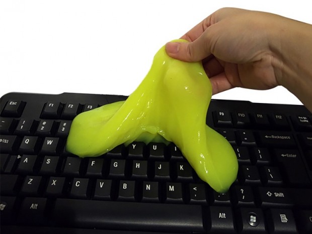 隙間のゴミをペタリ。キーボード掃除に便利なクリーニングジェルがナガオカトレーディングから