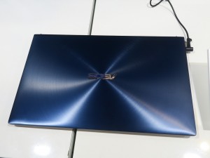ZenBook15_14_190820_1024x768c