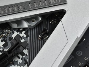 x570sl_14_1024x768