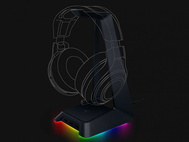 Razer、USB3.0ハブ機能付ヘッドホンスタンド「Base Station Chroma」の国内販路を拡大