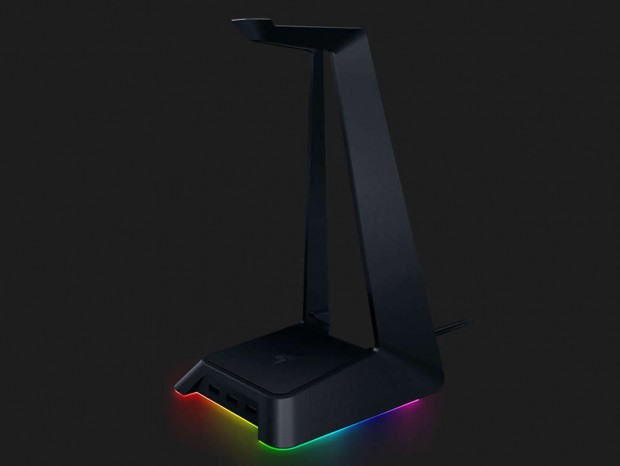 Razer、USB3.0ハブ機能付ヘッドホンスタンド「Base Station Chroma」の国内販路を拡大