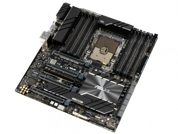 1.5TBメモリと10G LAN対応のWSマザーボード、ASUS「Pro WS C621-64L