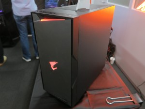 AORUS_GAMING_PC_1024x768_13