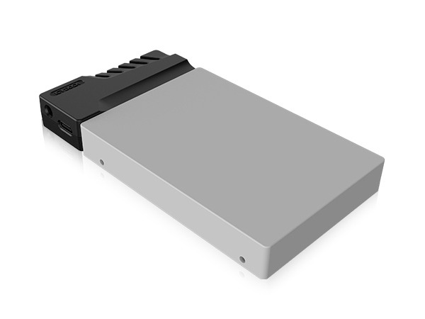 U.2ドライブをUSB3.1 Gen.2に変換するアダプタ、ICYDOCK「CP087」