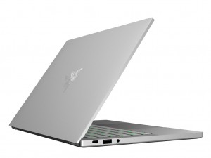 BladeStealthfhd_w_1024x768b