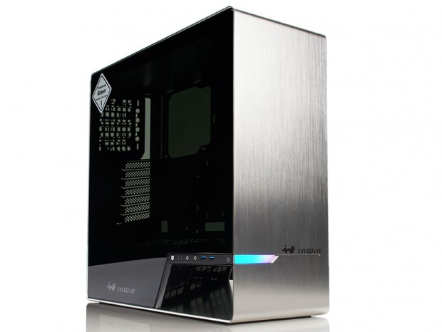 In Win、OLEDディスプレイ付きなど「905」シリーズが13日国内デビュー