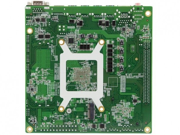 iBASE、COMポートを搭載した第3世代Ryzen対応Mini-ITXマザー「MBD301」