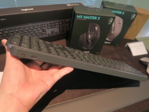 MX_Keys_1024x768c