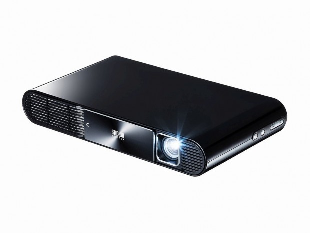 サンワサプライ、HDMI＆Type-C対応の高輝度モバイルプロジェクター「PRJ-7」発売