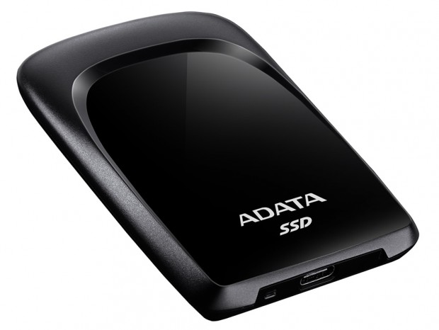 USB3.2 Gen.2 Type-C接続のポータブルSSD、ADATA「SC680」20日発売