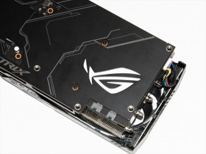 ASUSのRX 5700 XT搭載ハイエンドカード「ROG-STRIX-RX5700XT-O8G