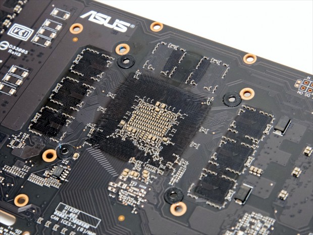 ASUSのRX 5700 XT搭載ハイエンドカード「ROG-STRIX-RX5700XT-O8G