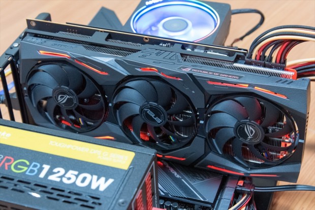 ASUS ROG-STRIX-RX5700XT-O8G-GAMING