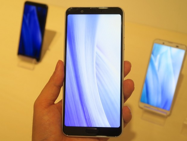AQUOS_zero2_20190925_1024x768s
