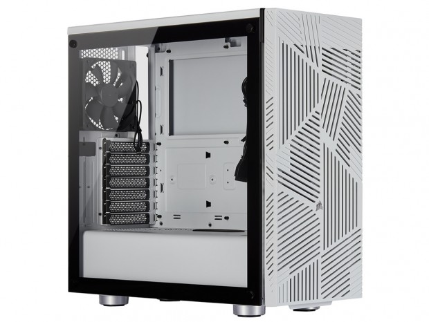 スリット入りでエアフローを高めた、CORSAIR「275R Airflow Tempered Glass」