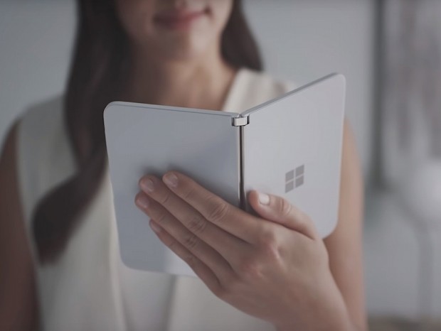 Microsoft的2画面スマホ「Surface Duo」など、最新Surfaceデバイスが発表