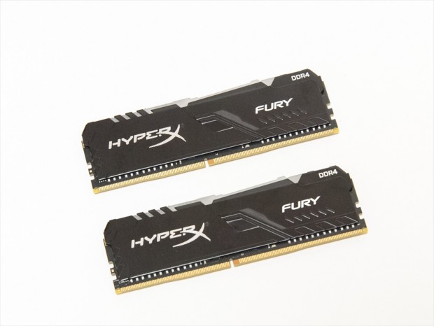 プラットフォームを選ばず使える“光る”DDR4メモリ「HyperX FURY DDR4 