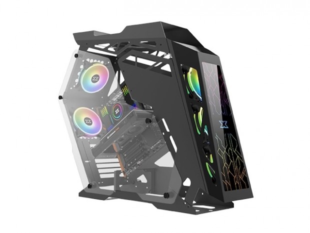 最大8台のファンを搭載できるオープンフレームPCケース、XIGMATEK「ZEUS」