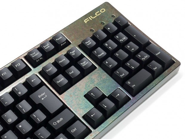 ダイヤテック、漆塗りキーボードに新色「漆・彩虹」を追加