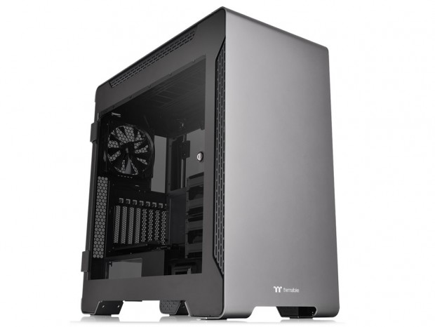 強化ガラス付きなのに優れた冷却性能。Thermaltake「A700 TG」など2機種発売