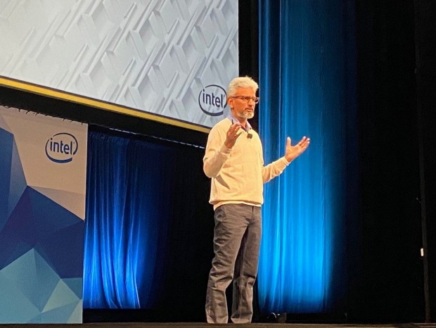 Intel、7nmプロセスのHPC/AI処理向け汎用GPU「Ponte Vecchio」発表