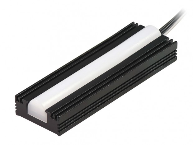 RGB LEDを内蔵したM.2 SSD用ヒートシンク、アイネックス「BA-HM01RGB」