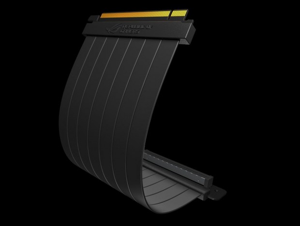 ASUS、「SafeSlot」採用のPCIe（x16）ライザーケーブル「ROG Strix