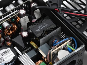 sfx650g_35_1024x768