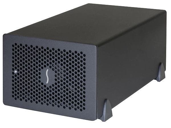 3枚のカードを内蔵できるThunderbolt 3変換ボックス、Sonnet「Echo Express SE IIIe」