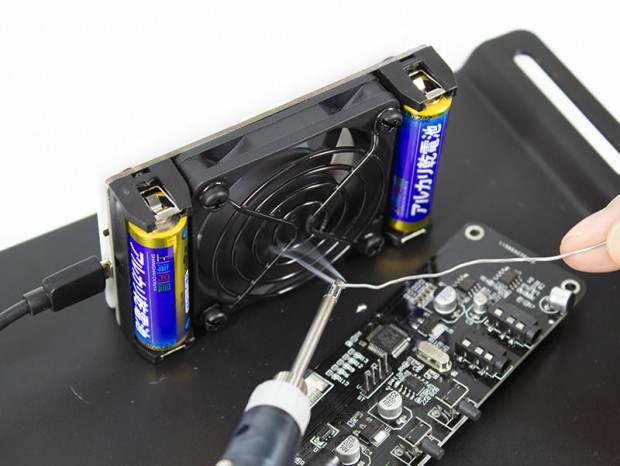 DN-915938_800x600c