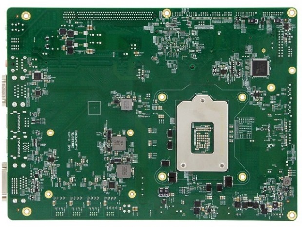 MXMカードに対応するLGA1151マザーボード、iBASE「MT800M-P」