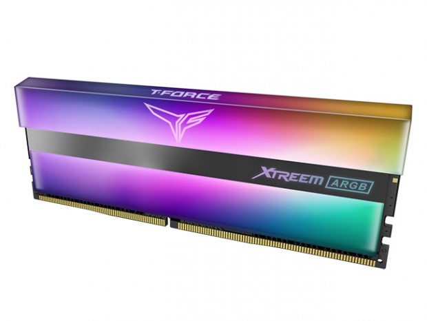 ヒートシンク全体が美しく光るDDR4メモリ、T-FORCE「XTREEM ARGB DDR4」