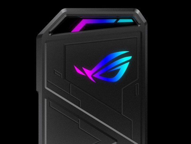 NVMe M.2 SSD対応ポータブルケース、ASUS「ROG STRIX ARION」国内発売