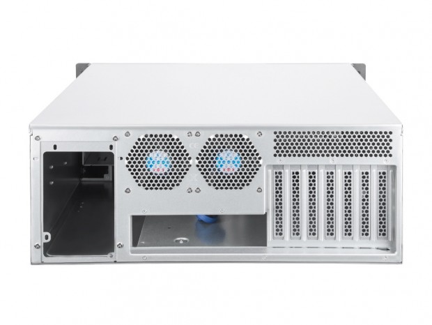SilverStone、SSI-CEB対応のラックマウント型ケース「RM41」シリーズ