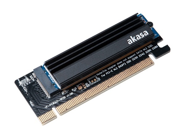 Akasa、PCI-ExpressスロットにM.2 SSDを増設するヒートシンク付きアダプタ